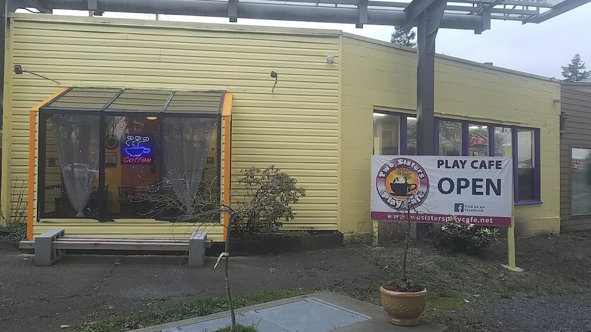 Two Sisters Play Cafe